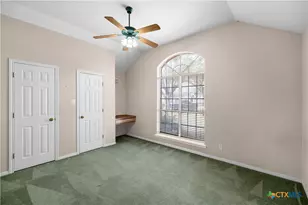 390 Park Ln, Victoria, TX 77904 - Photo 14