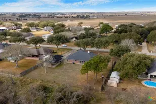 390 Park Ln, Victoria, TX 77904 - Photo 26