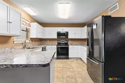 15957 Crockett Drive, Temple, TX 76502 - Photo 10