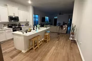 505 Holstein Dr, Belton, TX 76513 - Photo 2