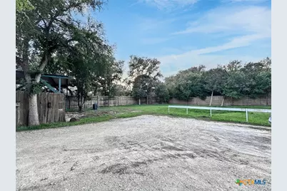 1108 W McCarty Lane #A+D Port, San Marcos, TX 78666 - Photo 12