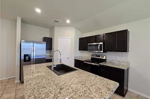 6003 Harriet Tubman Ave, Killeen, TX 76543 - Photo 6