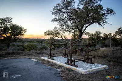 1829 Paradise Parkway, Canyon Lake, TX 78133 - Photo 18