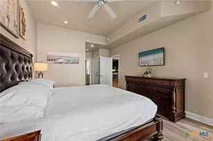 1001 The Cape Rd, Horseshoe Bay, TX 78657 - Photo 22