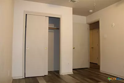 415 E 4th Avenue, Belton, TX 76513 - Photo 10