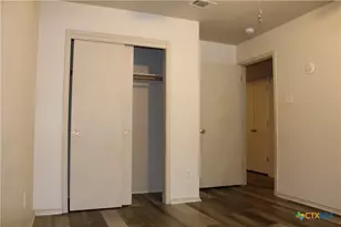 415 E 4th Ave, Belton, TX 76513 - Photo 10