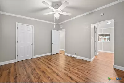 102 Rivercrest Street, Luling, TX 78648 - Photo 14