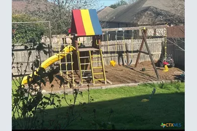 2227 Sun Chase Boulevard, New Braunfels, TX 78130 - Photo 10