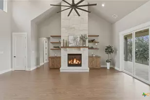 111 Ashton Oaks Dr, New Braunfels, TX 78132 - Photo 18
