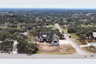 111 Ashton Oaks Drive, New Braunfels, TX 78132 - Photo 34