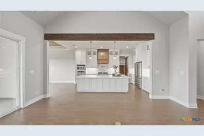 111 Ashton Oaks Drive, New Braunfels, TX 78132 - Photo 14