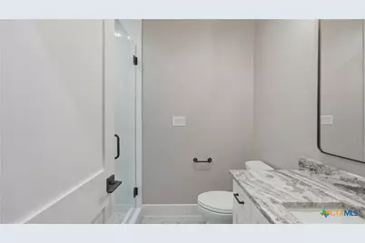111 Ashton Oaks Drive, New Braunfels, TX 78132 - Photo 34