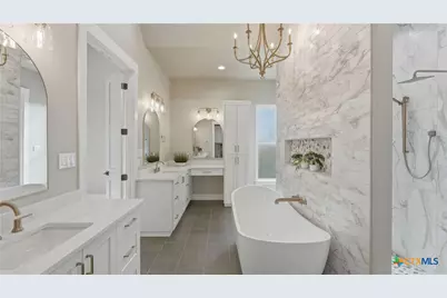 111 Ashton Oaks Drive, New Braunfels, TX 78132 - Photo 20