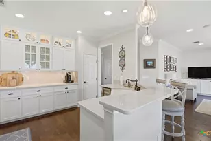 524 Jo Lynn Ln, New Braunfels, TX 78130 - Photo 14