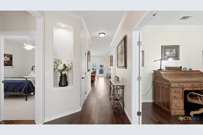 524 Jo Lynn Lane, New Braunfels, TX 78130 - Photo 6