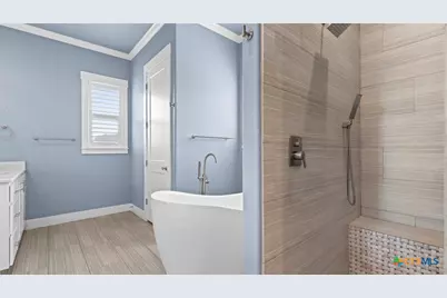 2617 Wolf Lair, New Braunfels, TX 78132 - Photo 16