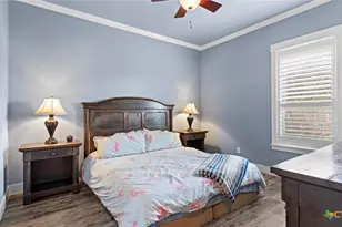 2617 Wolf Lair, New Braunfels, TX 78132 - Photo 18