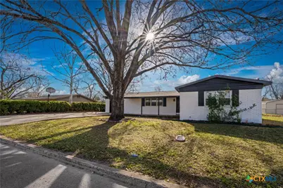 1232 Rivercrest Drive, New Braunfels, TX 78130 - Photo 4