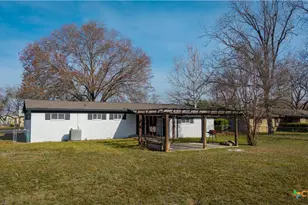 1232 Rivercrest Dr, New Braunfels, TX 78130 - Photo 2