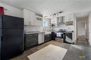 1232 Rivercrest Dr, New Braunfels, TX 78130 - Photo 10