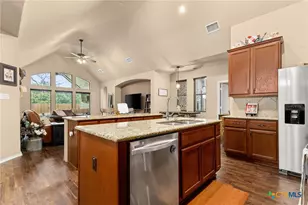 378 Pecan Meadows, New Braunfels, TX 78130 - Photo 6