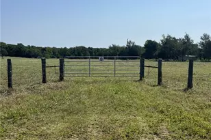 1290 Co Rd 302, Rockdale, TX 76567 - Photo 2