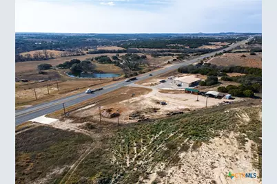 774 N Highway 183, Lampasas, TX 76550 - Photo 10