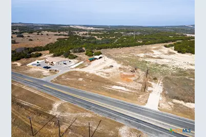 774 N Highway 183, Lampasas, TX 76550 - Photo 6