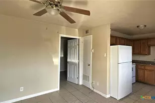 607 N 20th St, Killeen, TX 76541 - Photo 4