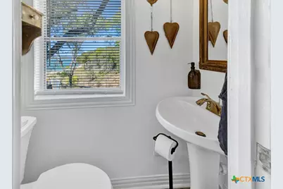 901 Glenn Drive, Canyon Lake, TX 78133 - Photo 12