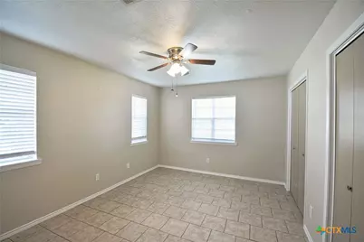 527 Buttercup, New Braunfels, TX 78130 - Photo 16