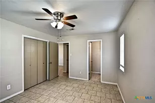 527 Buttercup, New Braunfels, TX 78130 - Photo 18