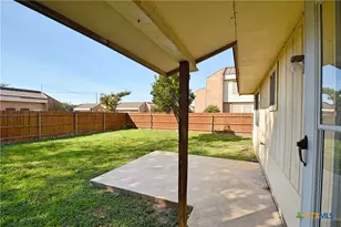 527 Buttercup, New Braunfels, TX 78130 - Photo 30