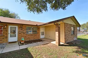 527 Buttercup, New Braunfels, TX 78130 - Photo 2