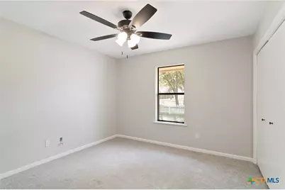 303 Turner Street, Yoakum, TX 77995 - Photo 12