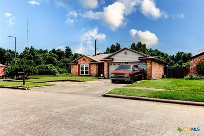 8403 South Meadow Bird Circle, Missouri City, TX 77489 - Photo 4