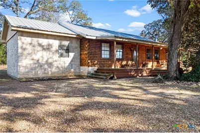 1465 County Road 401, Edna, TX 77957 - Photo 4