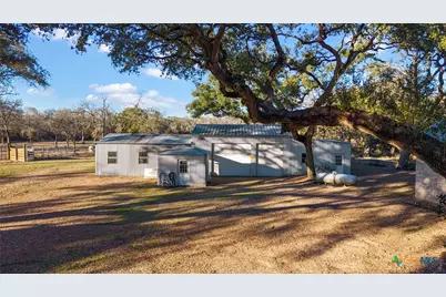 1465 County Road 401, Edna, TX 77957 - Photo 34