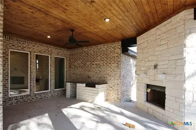 1010 High Plains Drive, Nolanville, TX 76559 - Photo 16