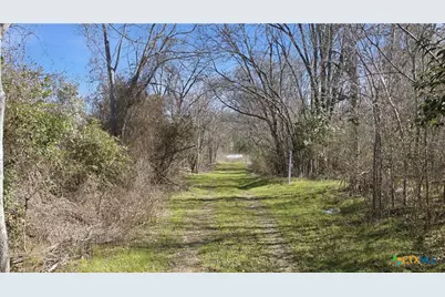 330 Half Avenue, Rockdale, TX 76567 - Photo 2