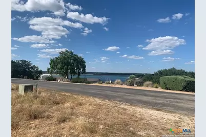 523 Oak Shores Drive, Canyon Lake, TX 78133 - Photo 16