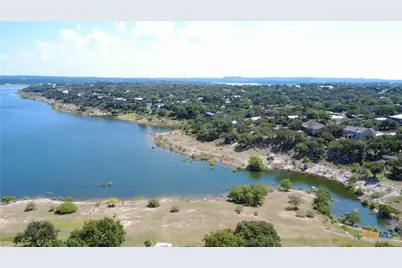 523 Oak Shores Drive, Canyon Lake, TX 78133 - Photo 8