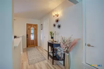 409 Oakwood Boulevard, New Braunfels, TX 78130 - Photo 6