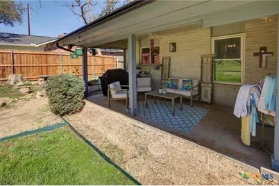 409 Oakwood Boulevard, New Braunfels, TX 78130 - Photo 22