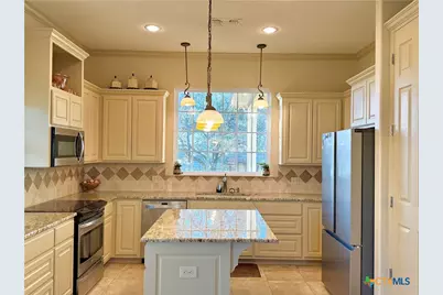 98 Price Road, Victoria, TX 77905 - Photo 10