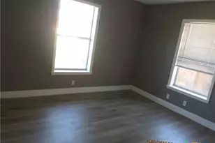 2003 E Mimosa Ave, Victoria, TX 77901 - Photo 8