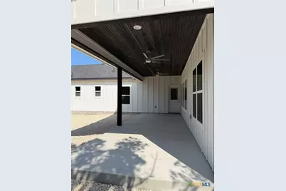 1736 Stallion Springs, Fischer, TX 78623 - Photo 4