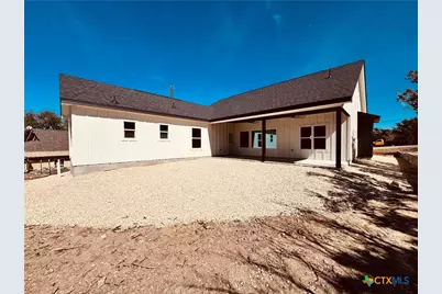 1736 Stallion Springs, Fischer, TX 78623 - Photo 4