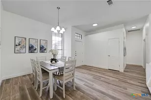 604 Arapaho Dr, Harker Heights, TX 76548 - Photo 2