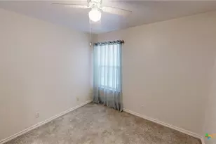 204 S 34th St, Gatesville, TX 76528 - Photo 10